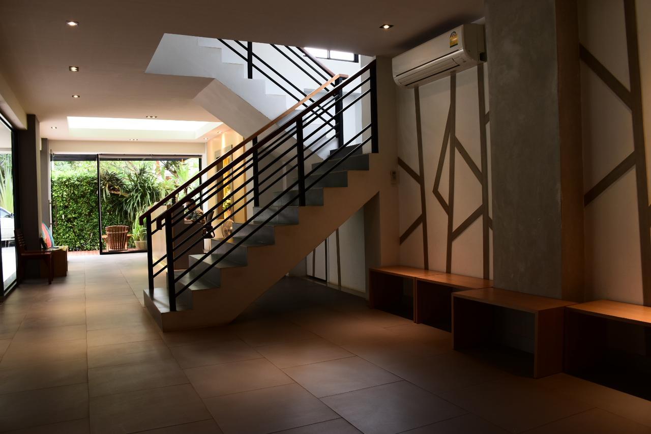 B Boutique Residence Сурат-Тхані Екстер'єр фото